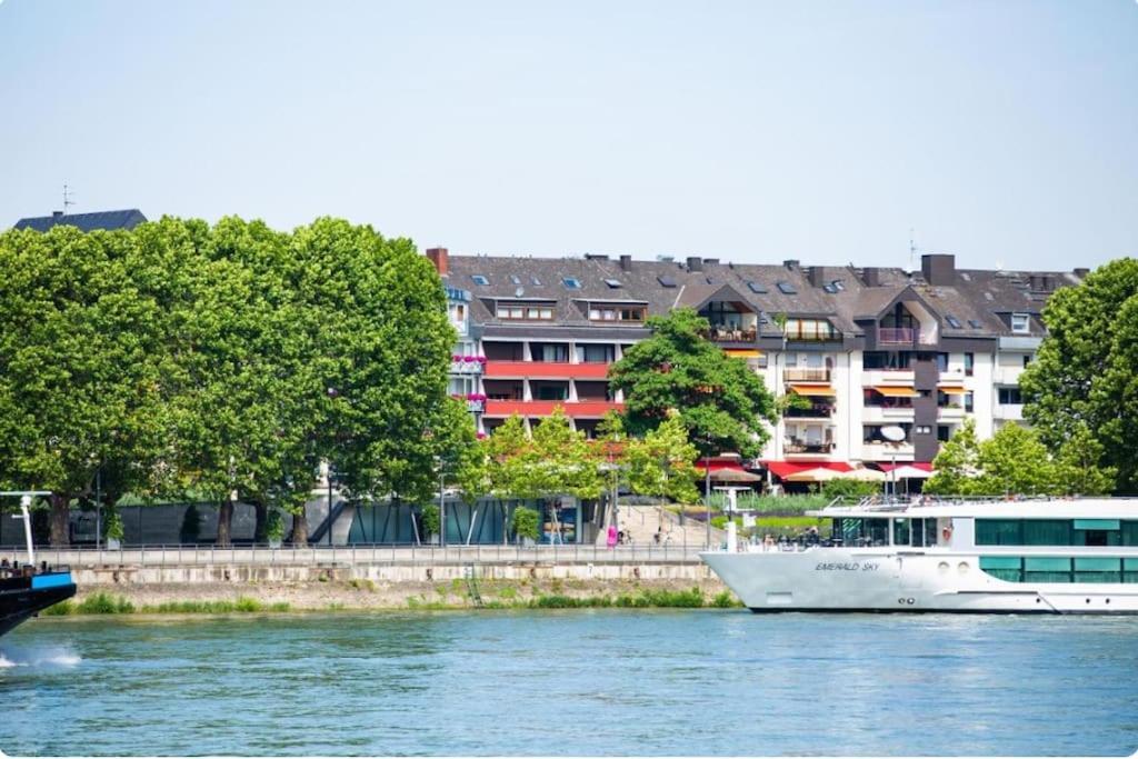 Apartment Mit Balkon Am Rhein Koblenz  Exteriör bild